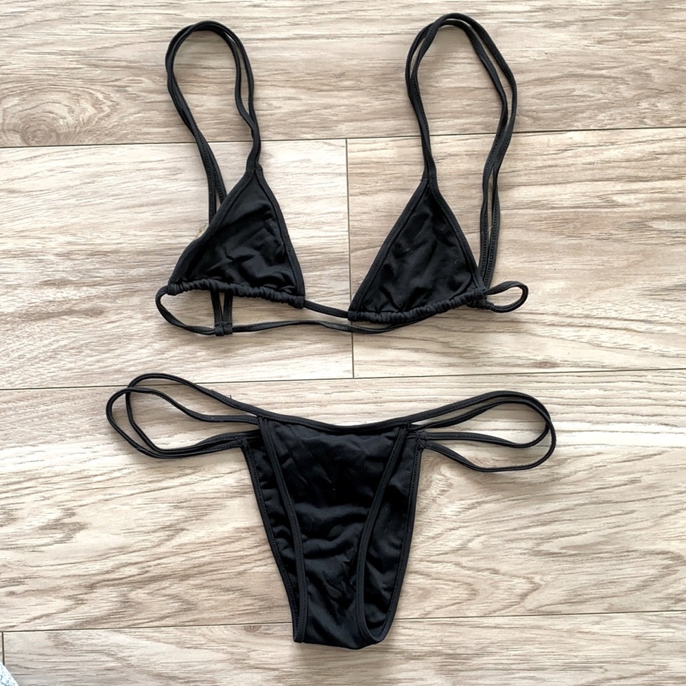 Minimale Animale Black Bikini Set Size Small
